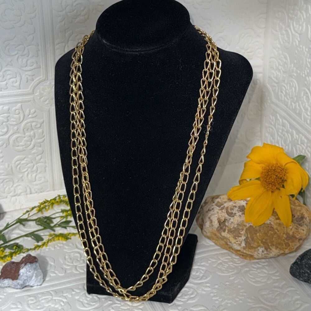 Vintage Long Gold Tone Multi Layered Curb Chain with Textured Links 22”